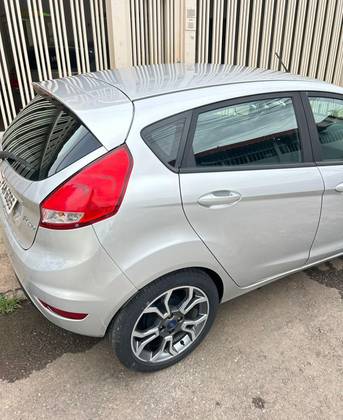 FORD FIESTA 1.5 S HATCH 16V FLEX 4P MANUAL